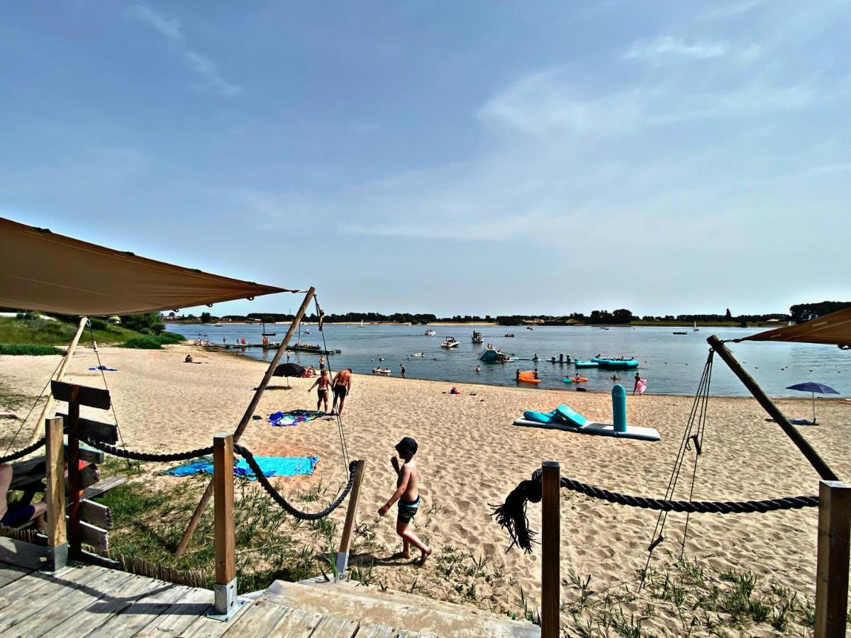 Ferienhaus Luxchalet #Vaju Lathum# Am See, Strand, Pool, Nationalpark Luaran gambar