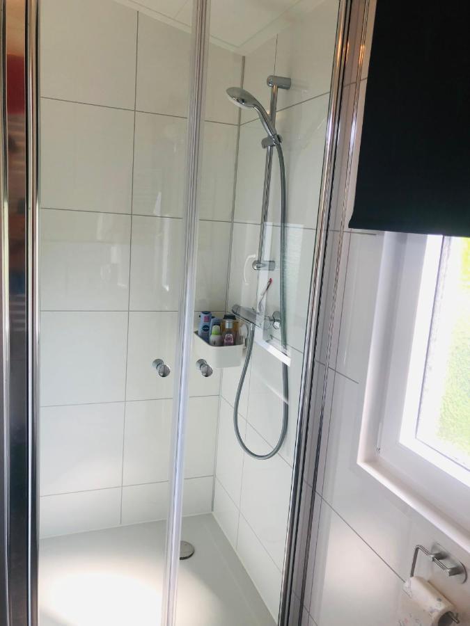 Ferienhaus Luxchalet #Vaju Lathum# Am See, Strand, Pool, Nationalpark Luaran gambar