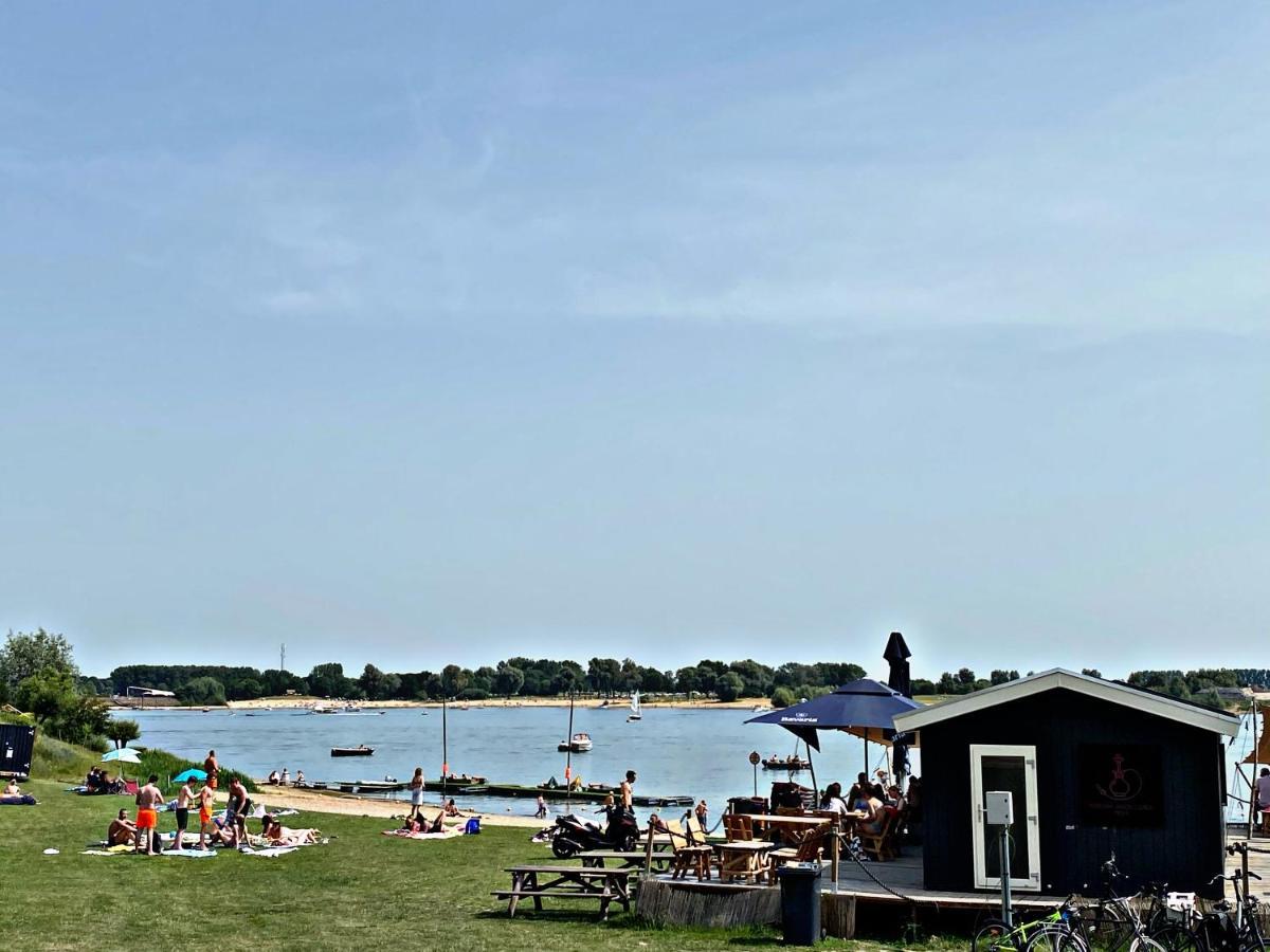 Ferienhaus Luxchalet #Vaju Lathum# Am See, Strand, Pool, Nationalpark Luaran gambar
