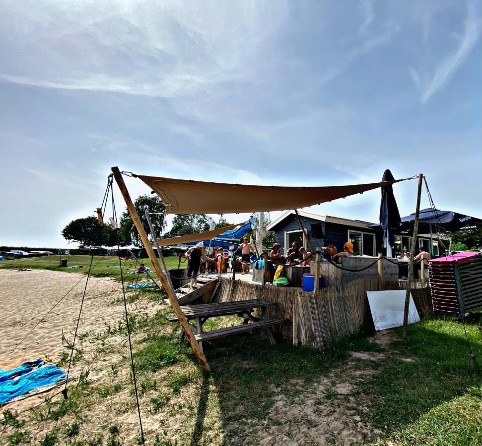 Ferienhaus Luxchalet #Vaju Lathum# Am See, Strand, Pool, Nationalpark Luaran gambar